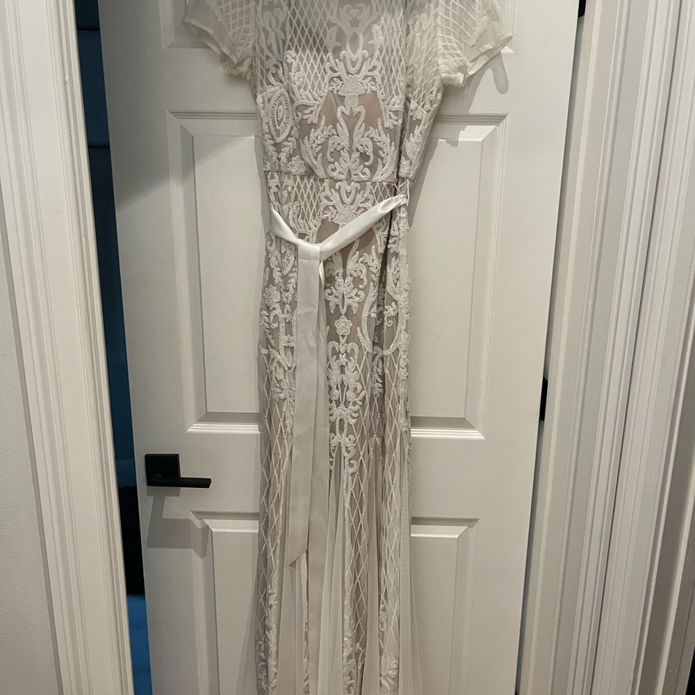 White Sleeveless Flutter Sleeve Bridal Gown